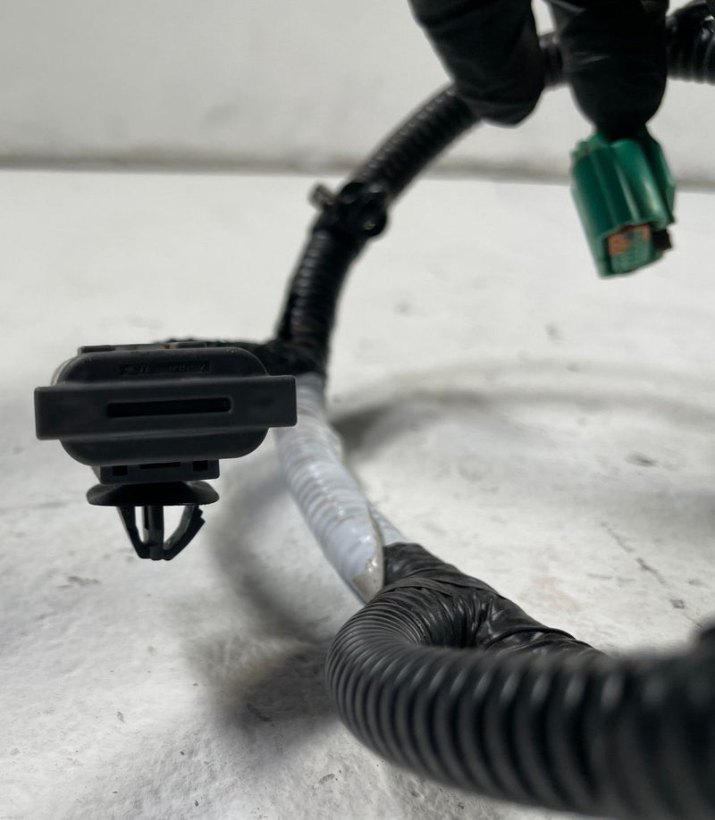 Load image into Gallery viewer, 2023 - 2025 HYUNDAI IONIQ 6 REAR BUMPER PARK ASSIST WIRE WIRING HARNESS # 110876
