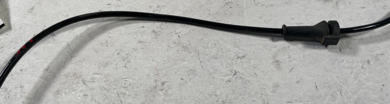 Load image into Gallery viewer, 2023-2025 HYUNDAI IONIQ 6 RWD FRONT RIGHT SIDE ABS SPEED WHEEL SENSOR # 110872
