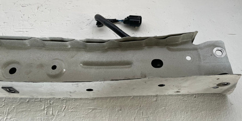 Load image into Gallery viewer, 19-25 HONDA PASSPORT RADIATOR CORE SUPPORT UPPER CENTER TIE BAR BRACKET # 113435
