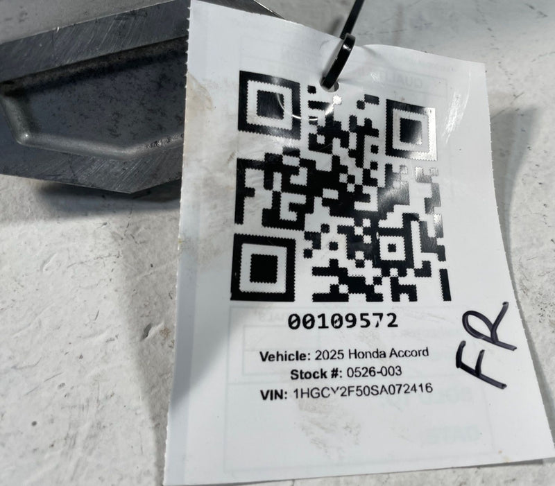 Load image into Gallery viewer, 2023 - 2025 HONDA ACCORD FRONT RIGHT SIDE INTERMEDIATE AXLE SHAFT 2.0L # 109572
