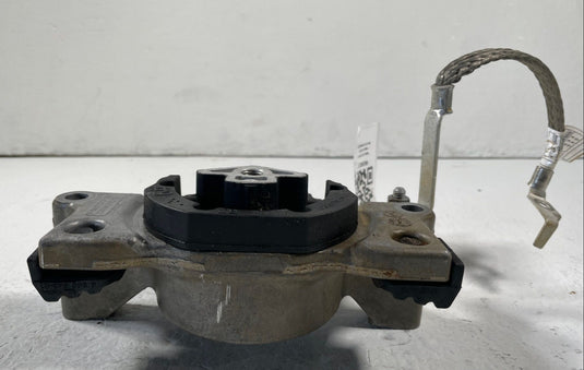 2019-2024 BMW X3 G01 RWD AUTOMATIC TRANSMISSION MOUNT SUPPORT BRACKET
