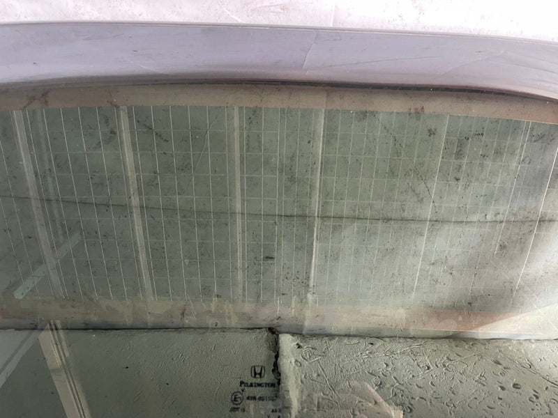 Load image into Gallery viewer, 2019 - 2025 HONDA PASSPORT SUNROOF SUN ROOF MOON ROOF WINDOW GLASS # 113387
