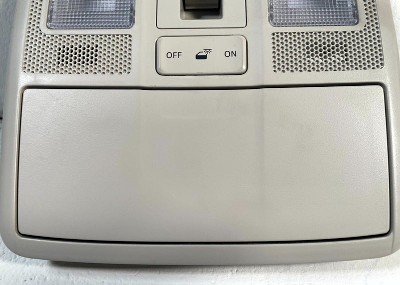 Load image into Gallery viewer, 2019 - 2025 MAZDA CX-5 FRONT ROOF OVERHEAD CONSOLE DOME LIGHT LAMP # 113769
