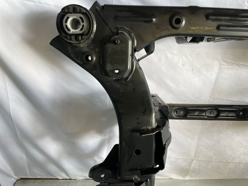 Load image into Gallery viewer, 22-24 HYUNDAI IONIQ 5 AWD REAR SUBFRAME CROSSMEMBER CROSS MEMBER CRADLE # 108600
