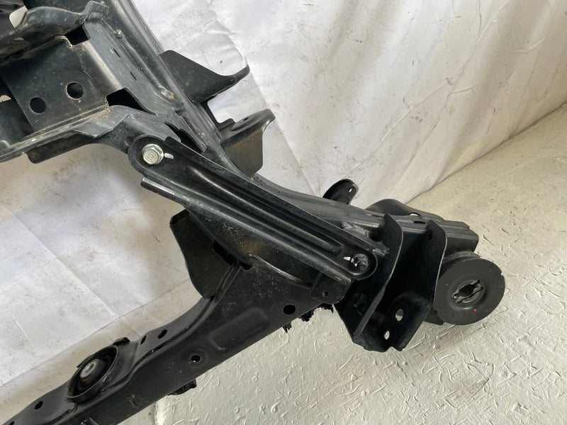 Load image into Gallery viewer, 22-24 HYUNDAI IONIQ 5 AWD REAR SUBFRAME CROSSMEMBER CROSS MEMBER CRADLE # 108600
