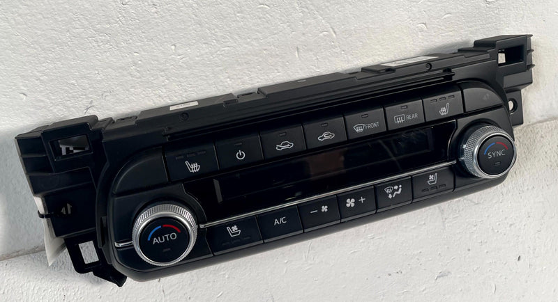 Load image into Gallery viewer, 2022-2024 MAZDA CX-5 HVAC TEMPERATURE CLIMATE CONTROL SWITCH PANEL # 113762
