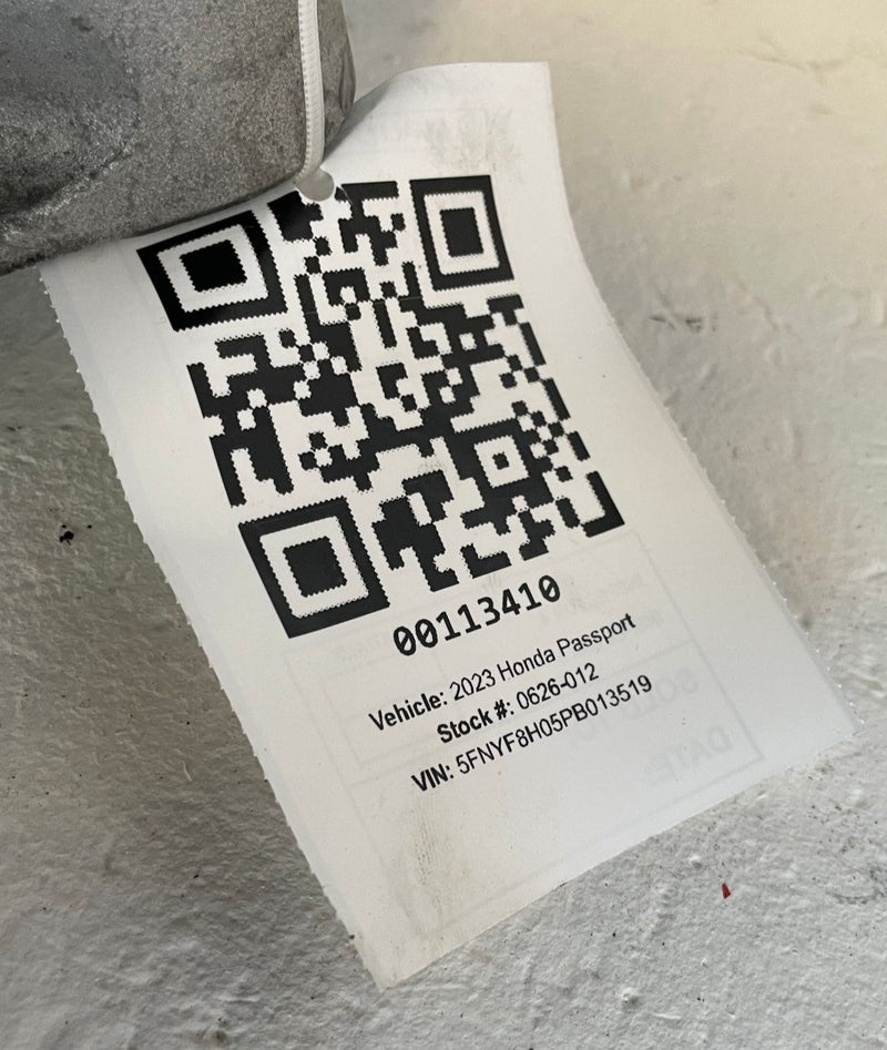Load image into Gallery viewer, 2019 - 2025 HONDA PASSPORT POWER STEERING GEAR RACK &amp; PINION 58K MILES # 113410
