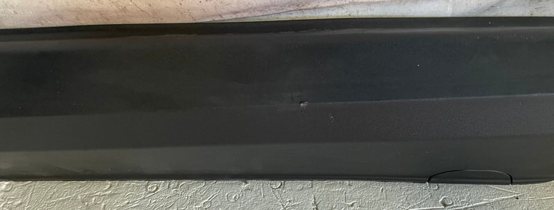 Load image into Gallery viewer, 2019 - 2025 HONDA PASSPORT LEFT SIDE ROCKER PANEL SKIRT MOLDING BLACK # 113386
