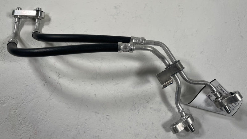 Load image into Gallery viewer, 25-26 CHEVROLET EQUINOX TRANSMISSION OIL COOLER INLET &amp; OUTLET PIPE 1.5L #112364
