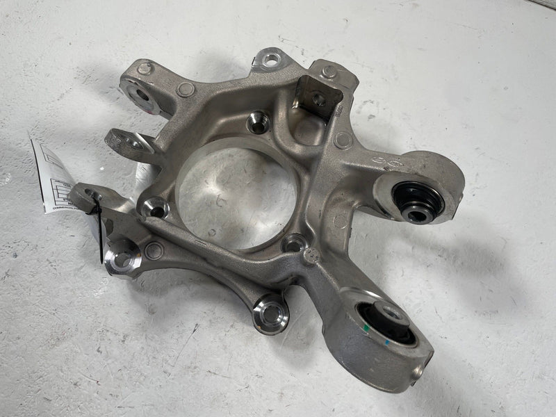 Load image into Gallery viewer, 23-25 HYUNDAI IONIQ 5 6 REAR RIGHT PASSENGER SIDE WHEEL SPINDLE KNUCKLE # 110891
