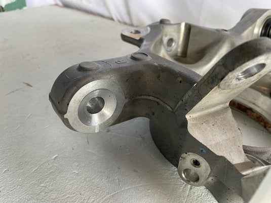 2022-2026 HYUNDAI IONIQ 5 6 REAR RIGHT SIDE SUSPENSION SPINDLE KNUCKLE