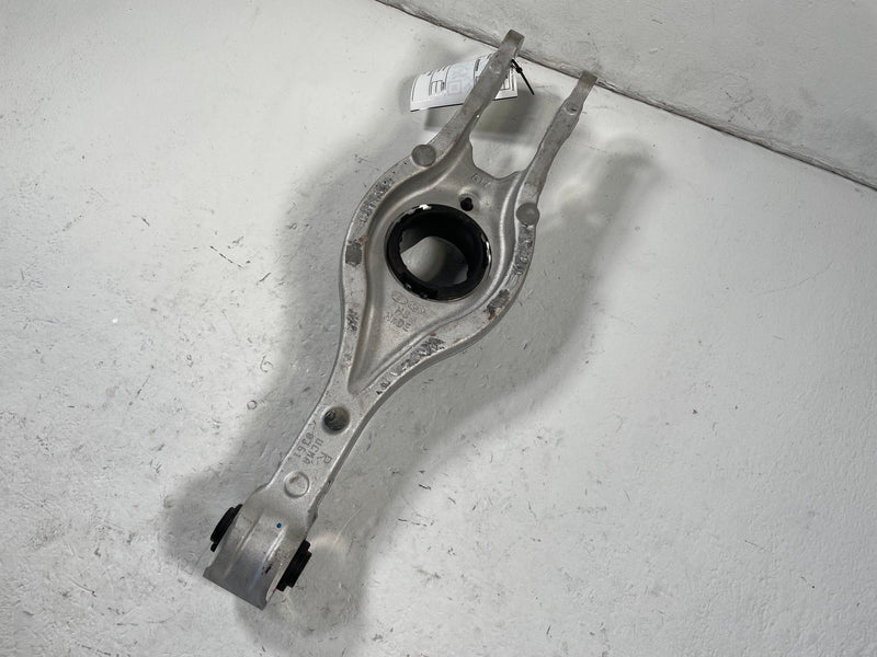 Load image into Gallery viewer, 2023 - 2025 HYUNDAI IONIQ 5 6 REAR RIGHT LOWER CONTROL ARM SPRING PERCH # 110889
