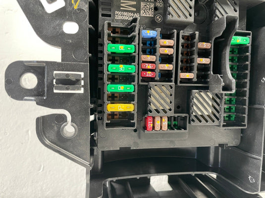 2018 - 2024 BMW X3 G01 DASHBOARD FUSE RELAY CABIN JUNCTION BOX