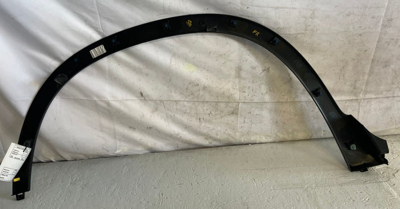 Load image into Gallery viewer, 19-25 HONDA PASSPORT FRONT RIGHT SIDE FENDER WHEEL ARCH FLARE MOLDING # 113433
