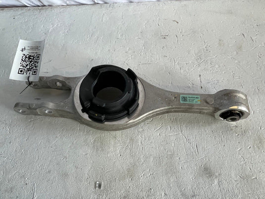 2022-2025 HYUNDAI IONIQ 5 6 REAR RIGHT LOWER CONTROL ARM SPRING PERCH