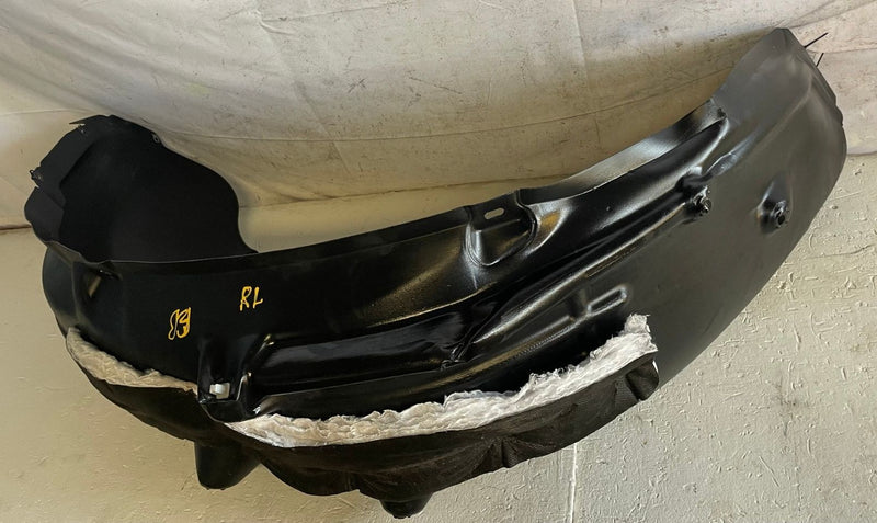 Load image into Gallery viewer, 2019 - 2025 HONDA PASSPORT REAR LEFT SIDE FENDER LINER SPLASH SHIELD # 113396
