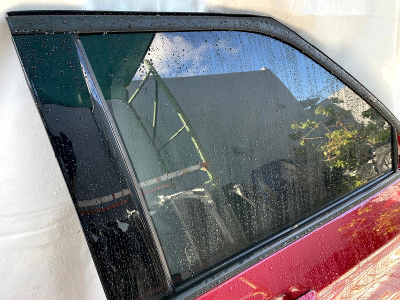 Load image into Gallery viewer, FORD EXPLORER INTERCEPTOR FRONT RIGHT DOOR SHELL ASSEMBLY RED (D4) 20-25 #111107
