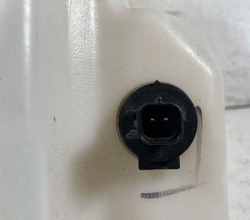 Load image into Gallery viewer, 2018 - 2023 FORD MUSTANG WINDSHIELD WASHER FLUID RESERVOIR TANK 2.3L # 113540
