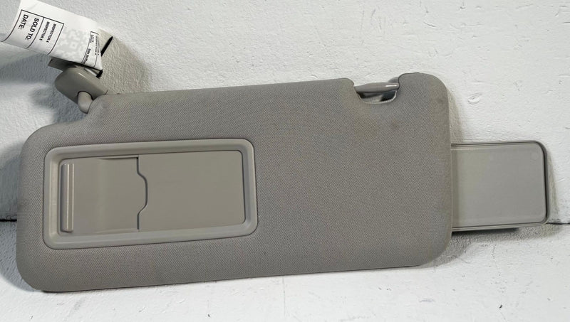 Load image into Gallery viewer, 2020 - 2025 MAZDA CX-5 FRONT LEFT DRIVER SIDE SUNVISOR SUN VISOR # 113747
