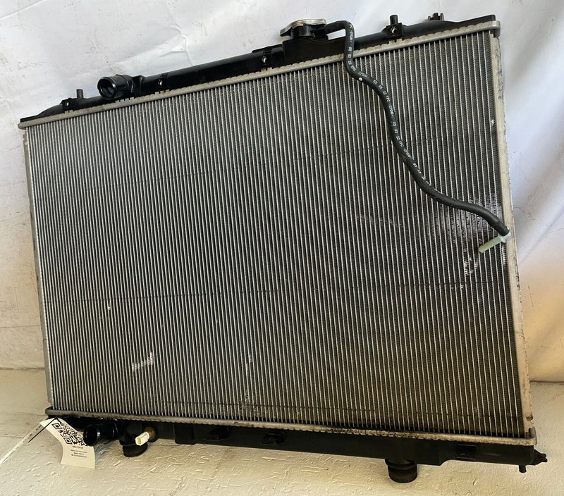Load image into Gallery viewer, 16-25 HONDA PASSPORT PILOT ENGINE COOLANT COOLING RADIATOR ASSEMBLY 3.5L #113434
