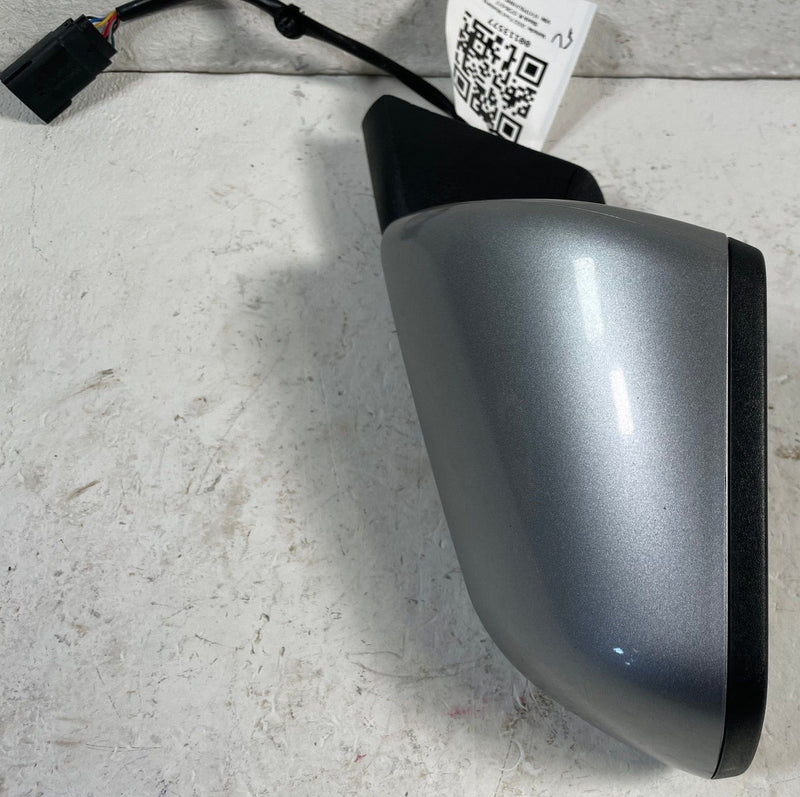 Load image into Gallery viewer, 2015-2023 FORD MUSTANG FRONT LEFT SIDE REAR VIEW DOOR MIRROR SILVER (JS) #113577
