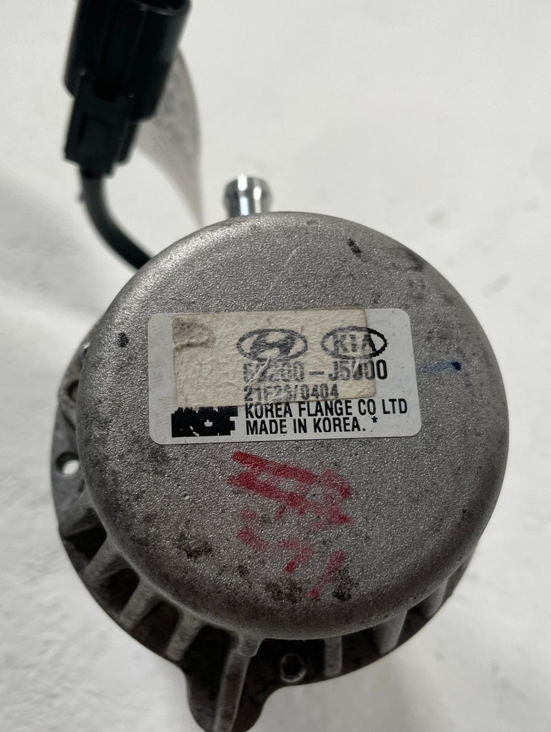 Load image into Gallery viewer, 2019-2023 GENESIS G70 POWER BRAKE BOOSTER VACUUM PUMP 59200-J5000 2.0L # 110947
