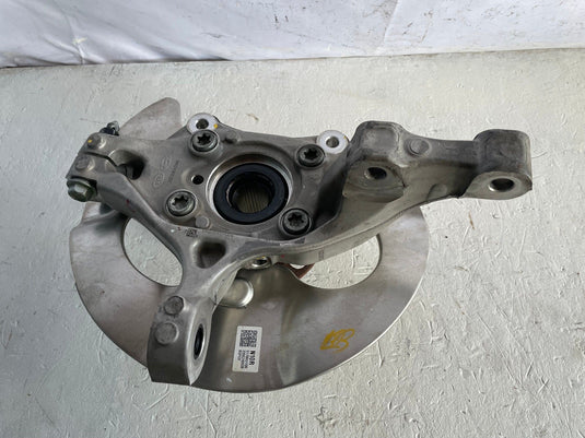 22-26 HYUNDAI IONIQ 5 AWD FRONT RIGHT STEERING SPINDLE KNUCKLE W/ HUB