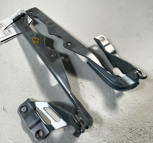 2017-2025 MAZDA CX-5 LEFT & RIGHT SIDE HOOD BONNET HINGE SILVER (45P)