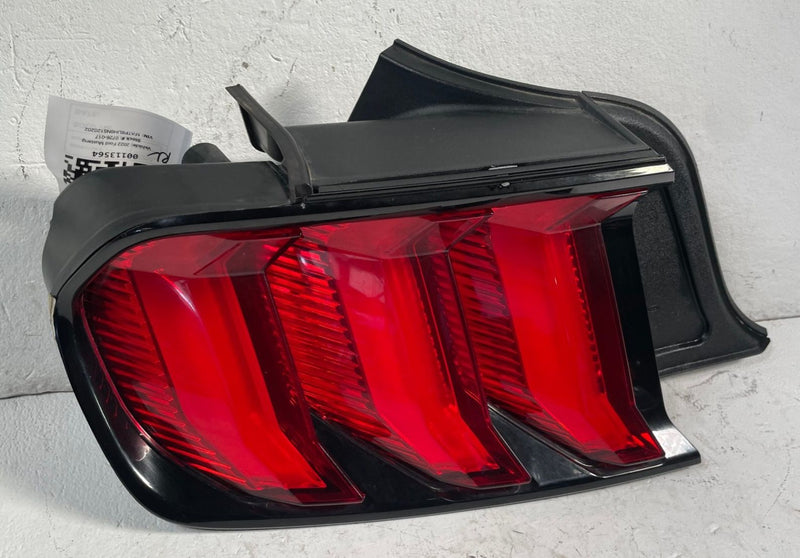 Load image into Gallery viewer, 2018-2023 FORD MUSTANG REAR LEFT DRIVER SIDE TAILLIGHT TAIL LIGHT LAMP # 113564
