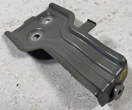 18-25 BMW X3 X4 G01 FRONT LEFT CENTER LOWER REARWARD FENDER BRACKET SET