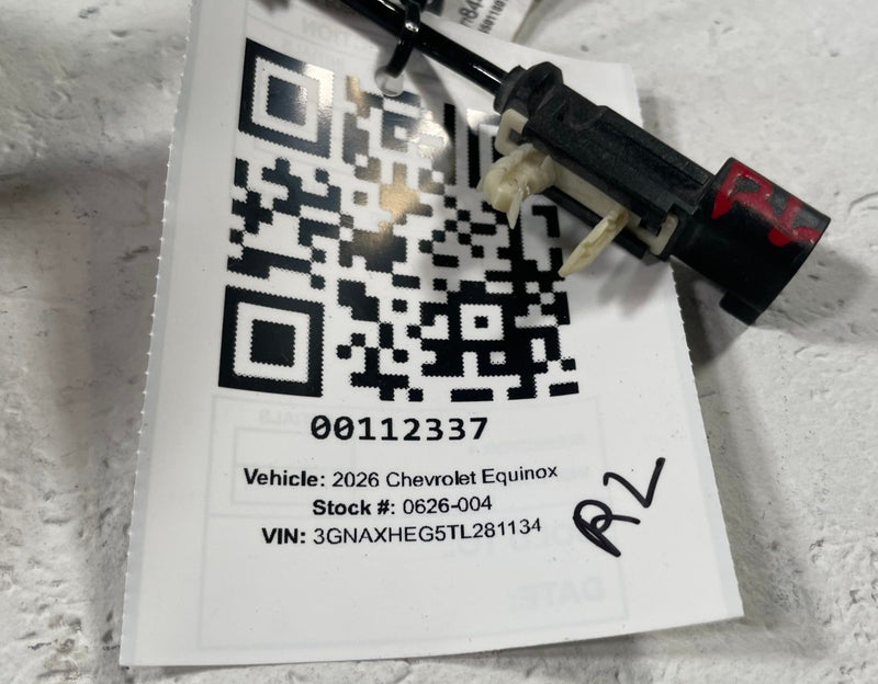 Load image into Gallery viewer, 2025 CHEVROLET EQUINOX REAR LH OR RH SIDE ABS WHEEL SPEED SENSOR 1.5L # 112337
