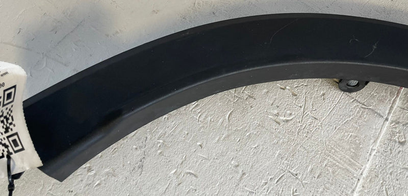 Load image into Gallery viewer, 2022 - 2025 HONDA PASSPORT REAR RIGHT SIDE QUARTER WHEEL FLARE MOLDING # 113413
