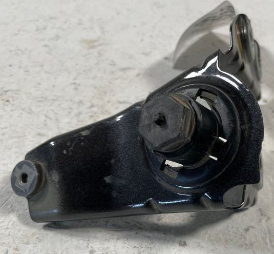 2018 - 2025 BMW X3 X4 G01 G02 FRONT LEFT FORWARD UPPER FENDER BRACKET