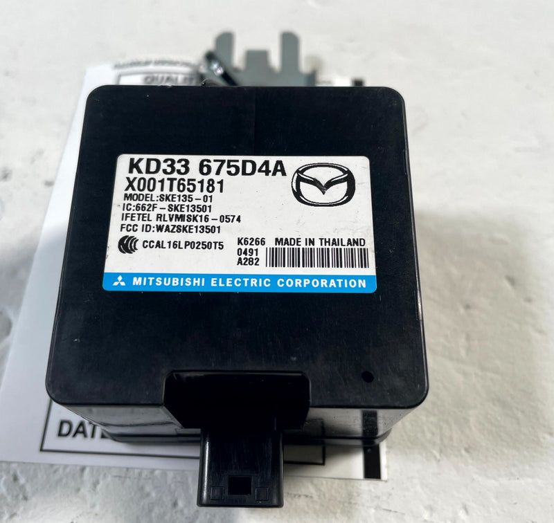 Load image into Gallery viewer, 2013 - 2025 MAZDA CX-5 KEYLESS ENTRY RECEIVER CONTROL MODULE KD33675D4A # 113749
