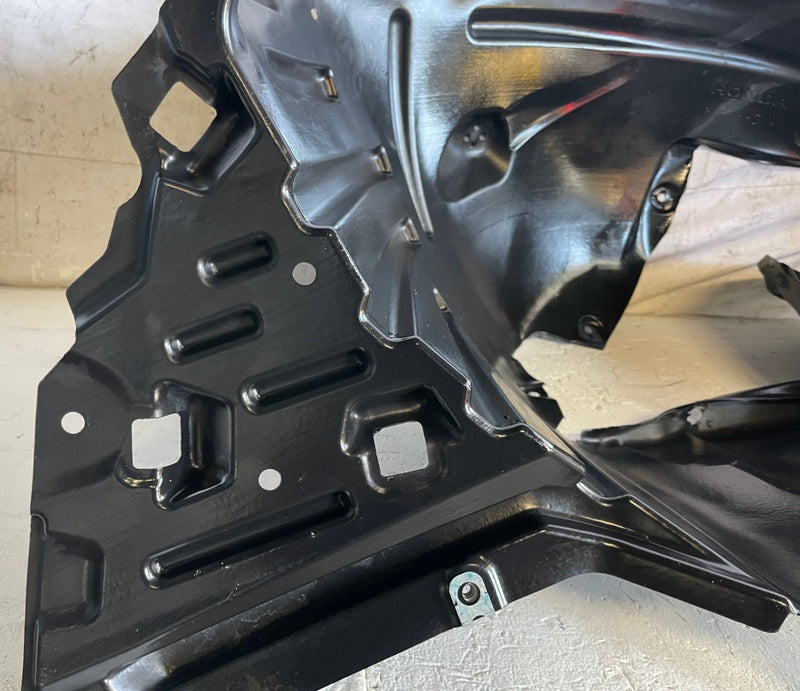 Load image into Gallery viewer, 2022 - 2025 HONDA PASSPORT FRONT LEFT SIDE FENDER LINER SPLASH SHIELD # 113394

