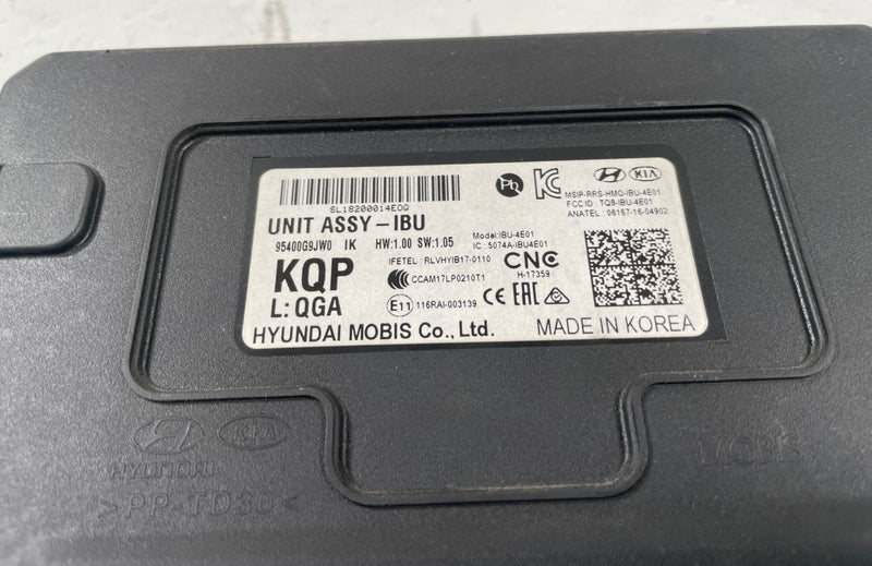 Load image into Gallery viewer, 22-23 GENESIS G70 RWD ECM BCM ENGINE &amp; BODY CONTROL MODULE W/ KEY FOB # 110926
