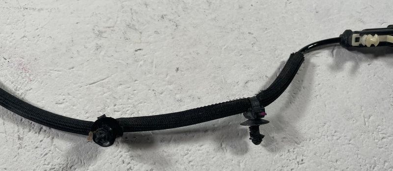 Load image into Gallery viewer, 25-26 CHEVROLET EQUINOX REAR LH OR RH SIDE ABS WHEEL SPEED SENSOR 1.5L # 112327
