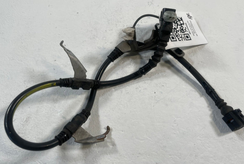 Load image into Gallery viewer, 2023-25 HONDA PILOT AWD REAR RIGHT PASSENGER SIDE ABS WHEEL SPEED SENSOR #109606
