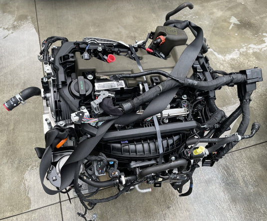 HYUNDAI SANTA FE FWD AUTOMATIC ENGINE MOTOR ASSEMBLY 2.5L 31K MILES 24-25 108712