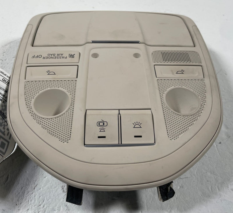 Load image into Gallery viewer, 2019 - 2023 GENESIS G70 ROOF OVERHEAD CONSOLE DOME LIGHT LAMP W/ SWITCH # 110929

