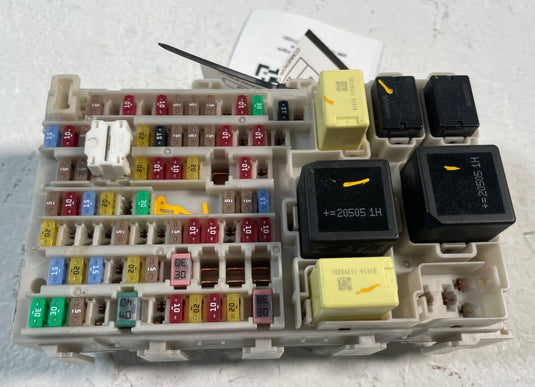 2021 -2023 NISSAN ROGUE CABIN FUSE RELAY JUNCTION BOX BLOCK MODULE UNIT