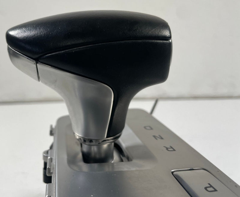 Load image into Gallery viewer, 2022-2023 GENESIS G70 AUTOMATIC GEAR SHIFTER FLOOR LEVER KNOB ASSEMBLY # 110930
