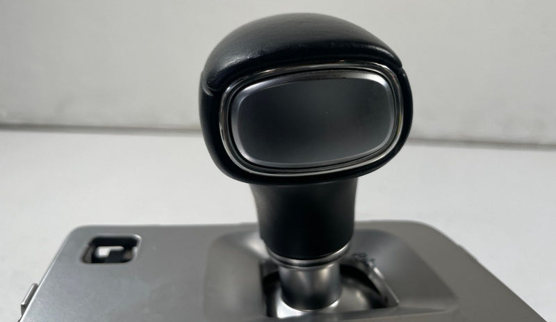 Load image into Gallery viewer, 2022-2023 GENESIS G70 AUTOMATIC GEAR SHIFTER FLOOR LEVER KNOB ASSEMBLY # 110930
