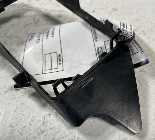 22-24 BMW X3 G01 REAR RIGHT BLIND SPOT RADAR SENSOR BRACKET COVER