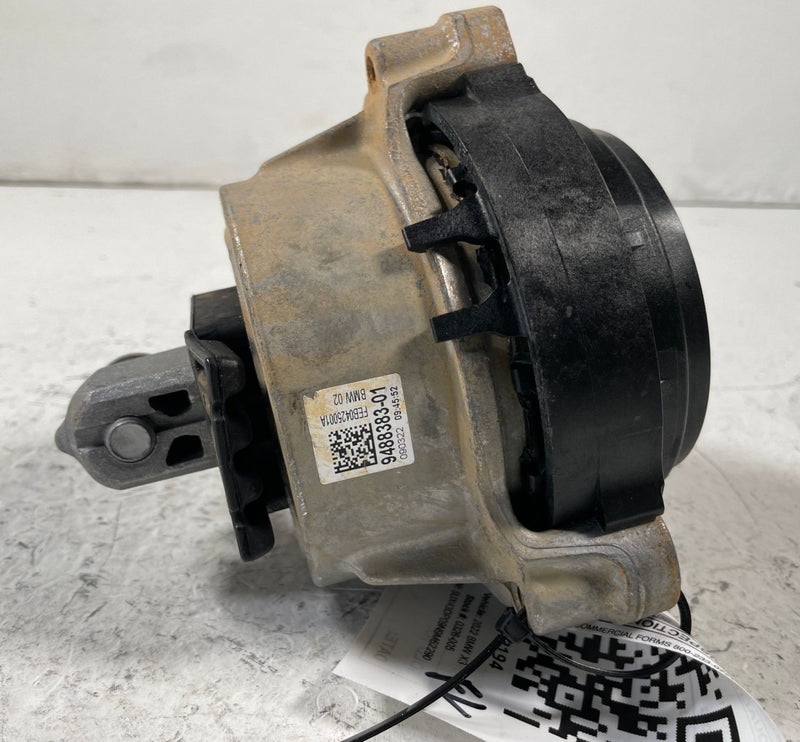 Load image into Gallery viewer, 2019 - 2024 BMW X3 FRONT LEFT DRIVER SIDE ENGINE MOUNT SUPPORT #108194
