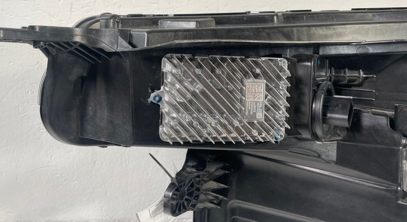Load image into Gallery viewer, 2025-2026 CHEVROLET EQUINOX RIGHT PASSENGER SIDE LED HEADLIGHT HEADLAMP # 112422
