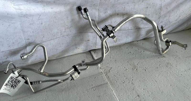 Load image into Gallery viewer, 20-26 FORD EXPLORER HVAC A/C AIR CONDITIONING SUCTION &amp; DISCHARGE PIPE # 111070
