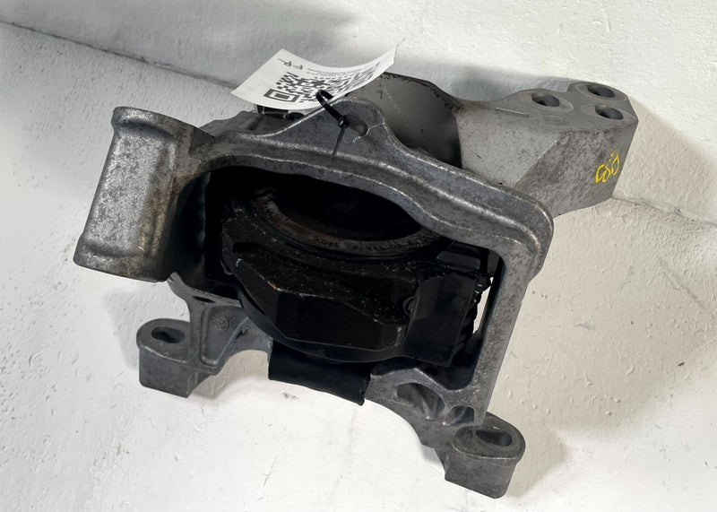 Load image into Gallery viewer, 2017-2025 MAZDA CX-5 FRONT RIGHT ENGINE FRAME MOUNT SUPPORT BRACKET 2.5L #113821
