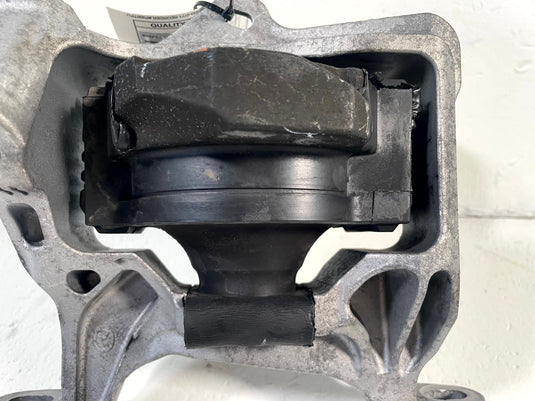 2017-2025 MAZDA CX-5 FRONT RIGHT ENGINE FRAME MOUNT SUPPORT BRACKET 2.5L