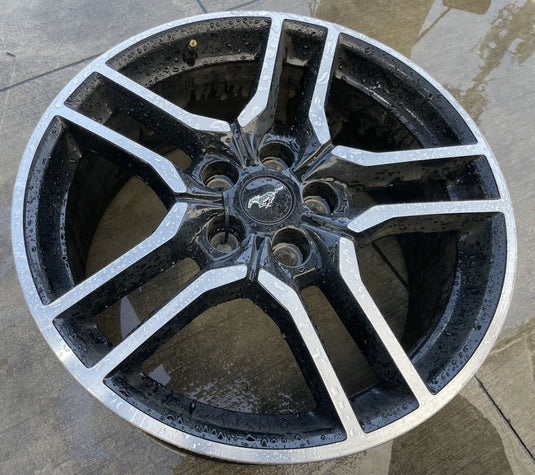 FORD MUSTANG 18x8 10 5 SPLIT SPOKE ALLOY WHEEL RIM W/O TIRE ONLY 1 18-23 #113574